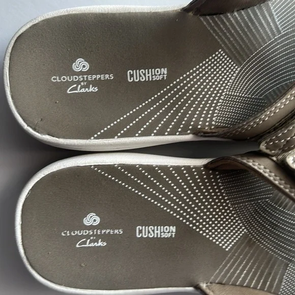 Clarks Cloud steppers Slippers Size - Picture 6 of 9